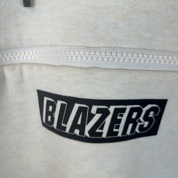 Nike NBA Portland Blazers XL Hoodie Sweatshirt Loose Boxy Fit Essentials Swoosh - Picture 4 of 9